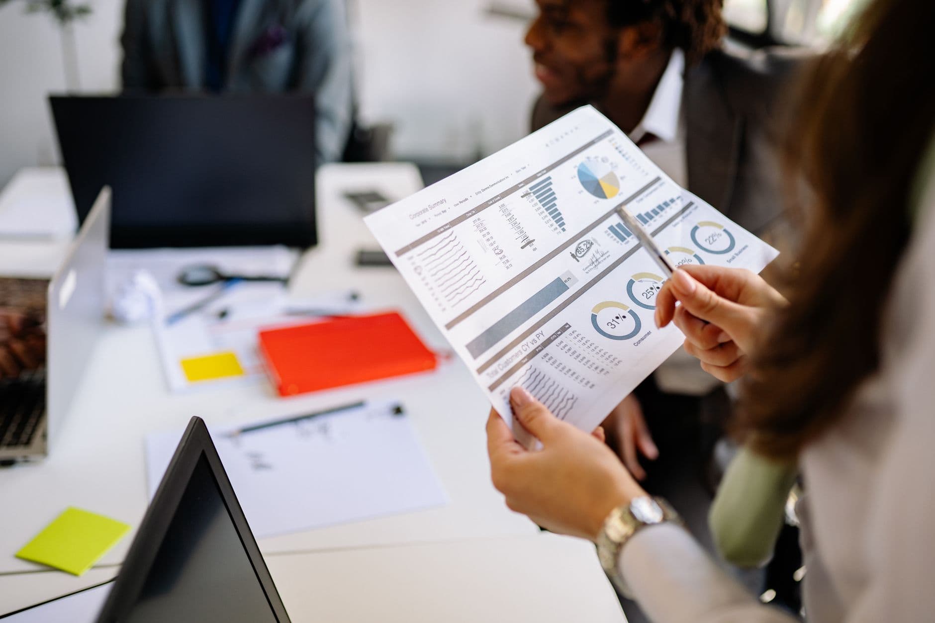 Phí quản lý tài khoản quảng cáo agency tính như thế nào