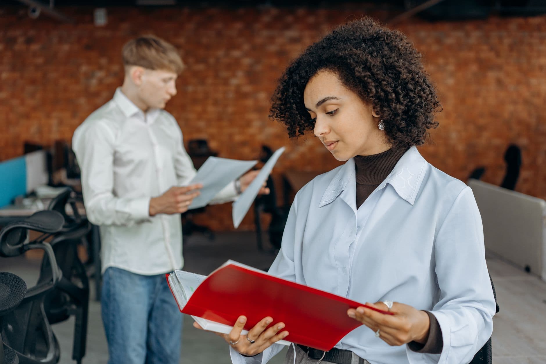 Bóc tách báo giá agency marketing: Những khoản phí ẩn hay lờ đi